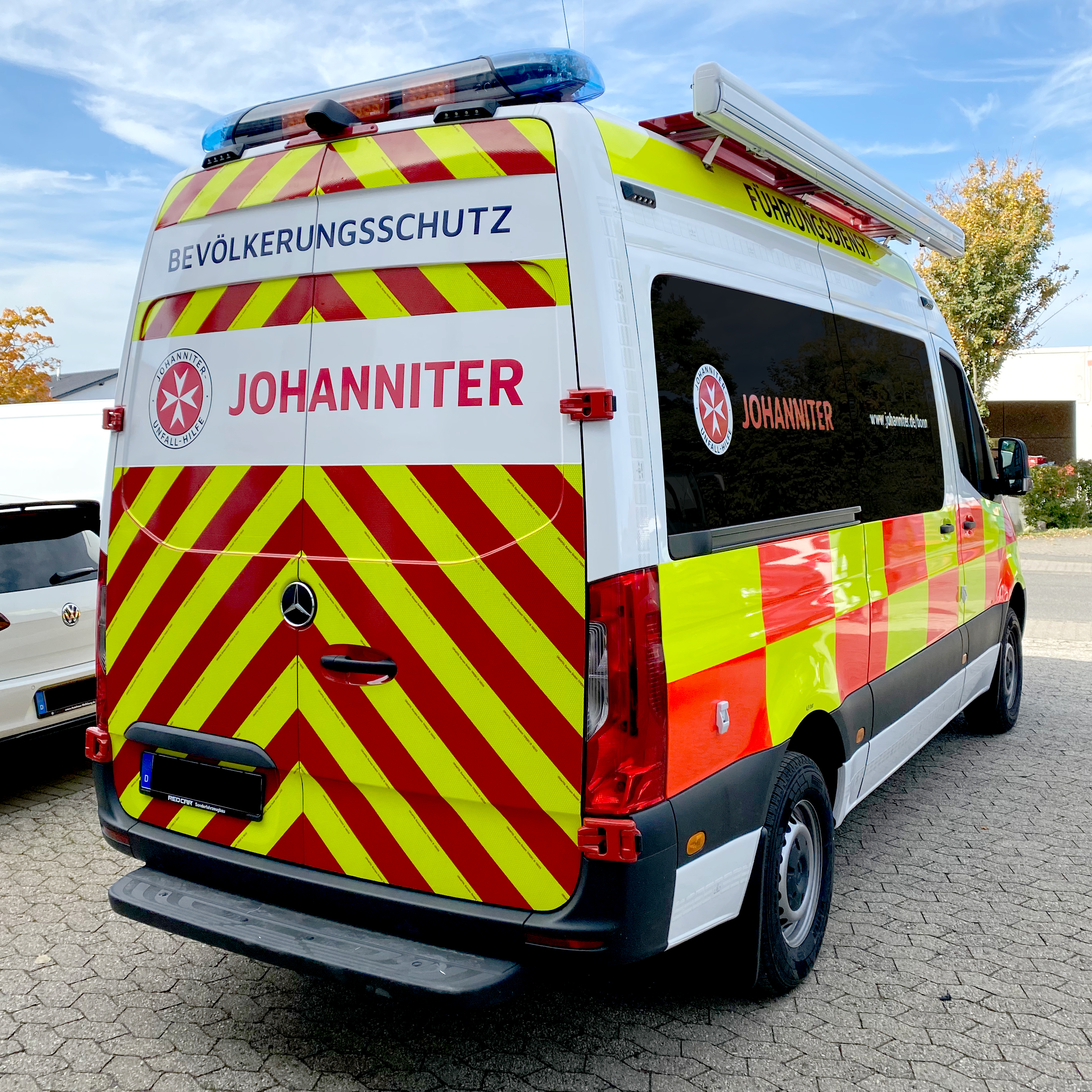 Einsatzfahrzeugfolierung